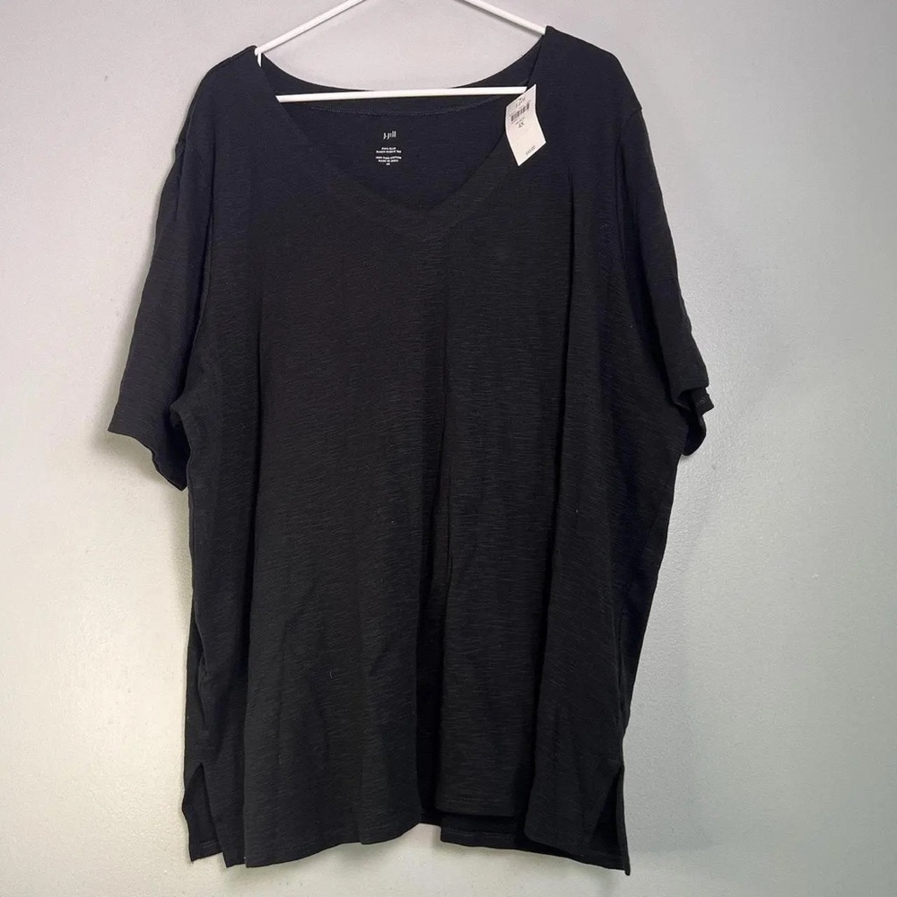 J. Jill Men's Charcoal V-Neck Tee